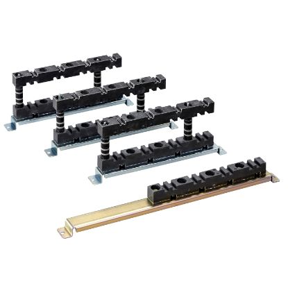 Picture of Prisma iPM M - busbar support for vertical busbars - 75mm pitch - D600
