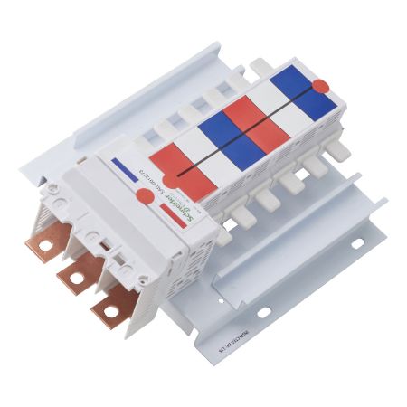 Picture of Acti9, SAU Chassis 3PH 400A, 27mm for C120 MCB, 12 Poles, Top or Bottom Feed